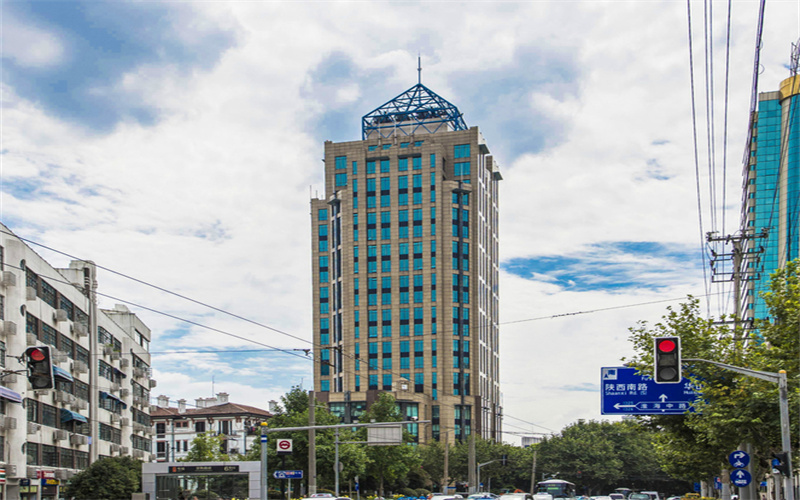 瑞丽大厦淮海中路外立面
